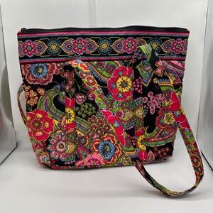 Vera Bradley Large Flower/Paisley Bucket Tote